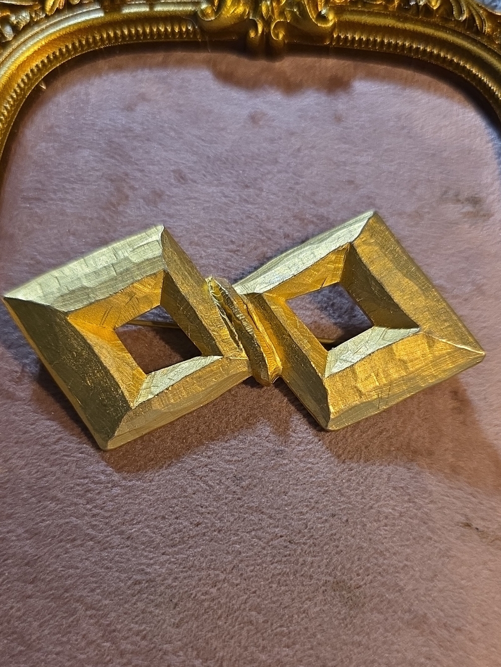 Vintage Gold Textured Geometric Bow Brooch Pin